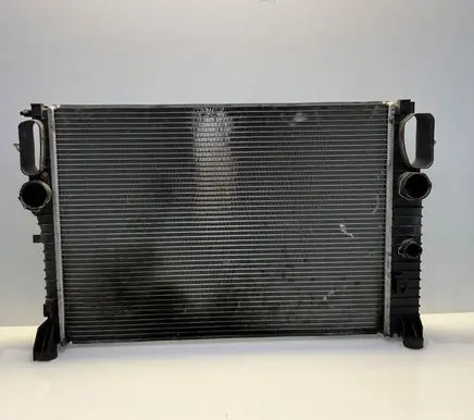 Mercedes-Benz E W211 Coolant radiator A2115003402 2115003402