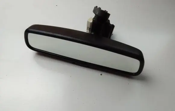 Honda CR-V Rear view mirror (interior) E11026660
