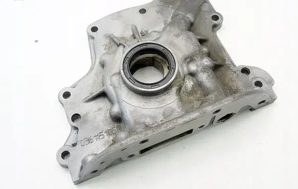 Seat Ibiza V (KJ) Oil pump 036115105D