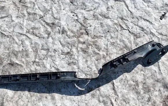 Volkswagen PASSAT B6 Front sill trim cover 3C0853369