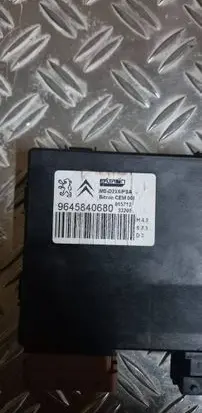 Peugeot 407 Seat control module 9645840680
