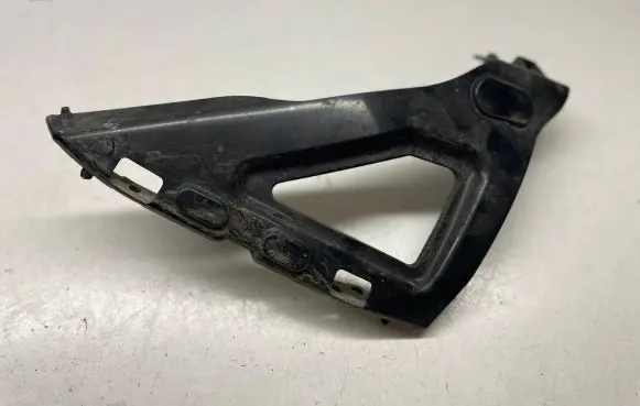 BMW 7 G11 G12 Front bumper mounting bracket 7357201 51117357201