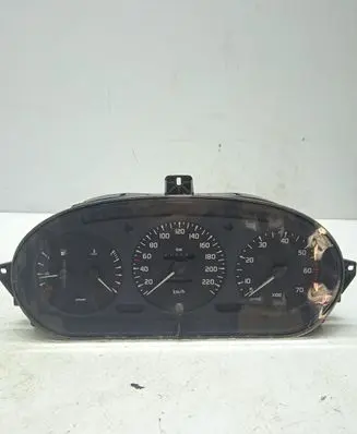 Renault Megane I Speedometer (instrument cluster) 09046439900
