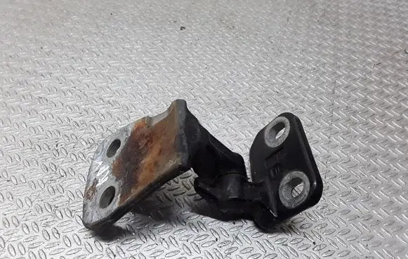Land Rover Range Rover Sport L320 Front door upper hinge BDB780052