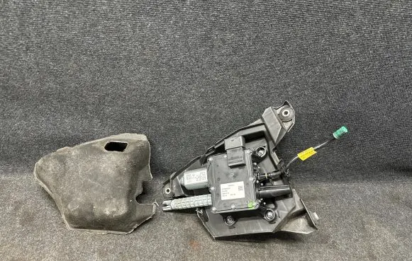 Citroen C4 Grand Picasso Hand brake/parking brake motor 9685367580 3014952 0204280109