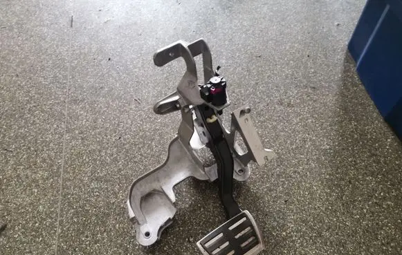 Audi A6 S6 C7 4G Brake pedal 4H1723140C 4G1723117