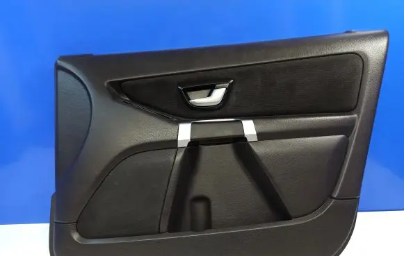 Volvo XC90 Front door card panel trim 39896707 1979972