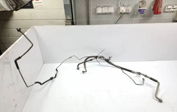 Mazda 323 F Air conditioning (A/C) pipe/hose
