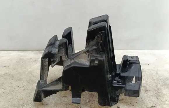 Citroen C5 Rear bumper mounting bracket 9681048380
