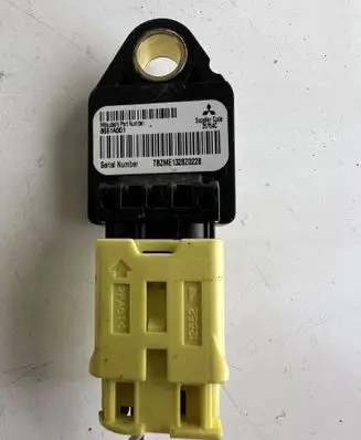Peugeot 4007 Airbag deployment crash/impact sensor 8651A001 39754C