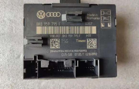Audi A4 S4 B8 8K Door control unit/module 8K0959795F