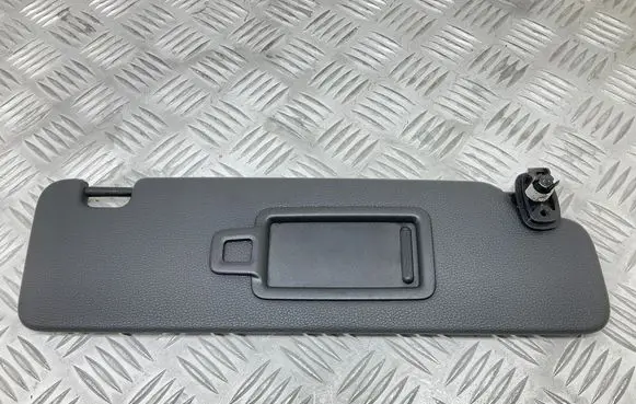 Sun visor