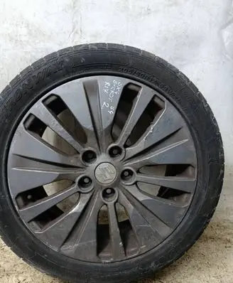 Suzuki SX4 S-Cross R17 alloy rim 