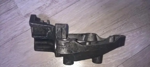 Ford Mondeo Mk III Engine mounting bracket xs7e10039ad xs7e-10039-ad