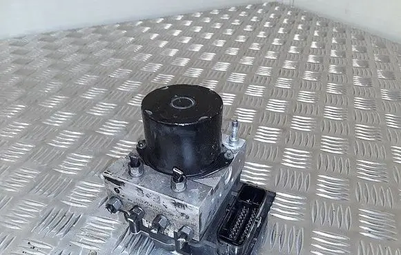Audi A1 ABS Pump 6R0907379BB 0265955028 6R0907379AH