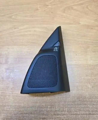 Volvo S60 Front door high frequency speaker 13W43 07010801
