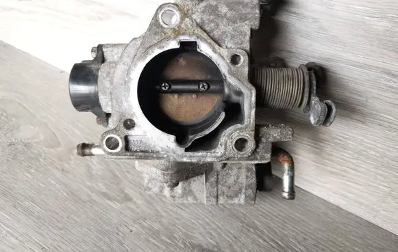 Mazda 3 I Throttle valve 198500-1260 136200-2731