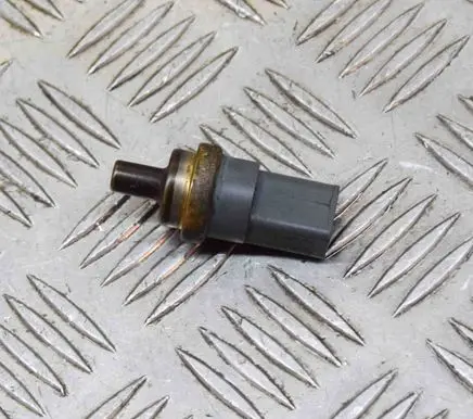 Coolant temperature sensor