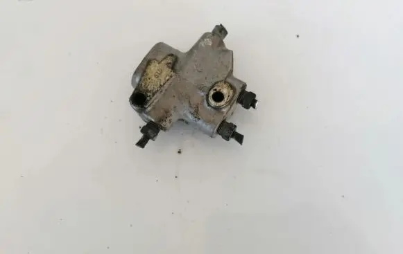 Toyota Yaris Brake power pressure regulator 