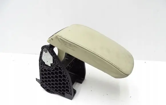 Skoda Superb B6 (3T) Armrest 3T0864207D