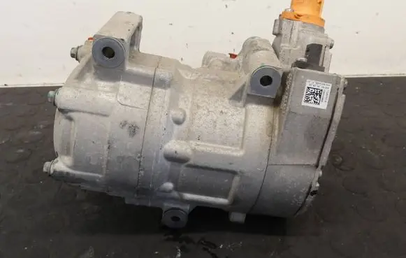 Peugeot 208 II Air conditioning (A/C) compressor (pump) 9855610380 T501476D 3221527847