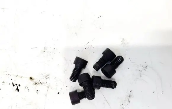 Renault Laguna III Nuts/bolts 