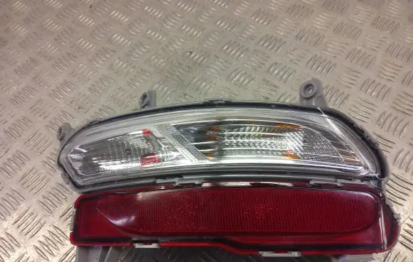 KIA Sportage Rear tail light reflector