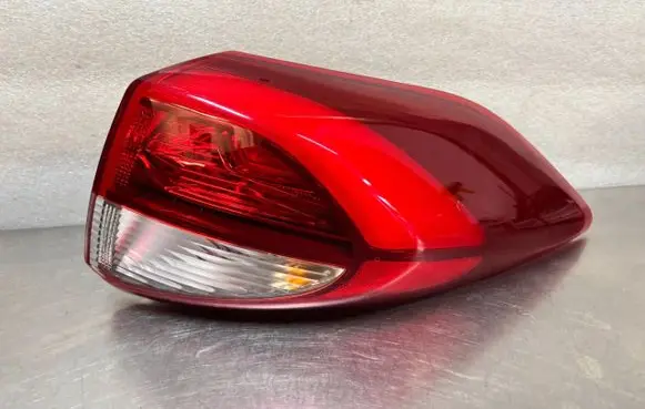 Hyundai Tucson TL Rear/tail lights 92402-D31