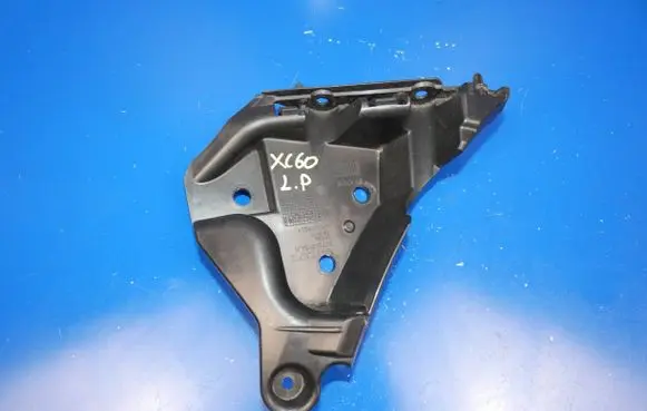 Volvo XC60 Front bumper mounting bracket 30764618 BP8BA
