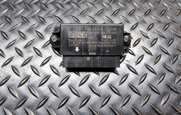 Skoda Octavia Mk3 (5E) Parking PDC control unit/module 5Q0919283A 5Q0919283