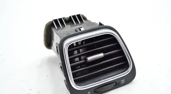 Volkswagen Scirocco Dashboard side air vent grill/cover trim 1Q0819704K 1Q0819710B