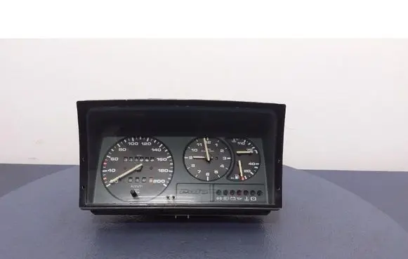 Volkswagen Polo II 86C 2F Speedometer (instrument cluster) 867919033BL
