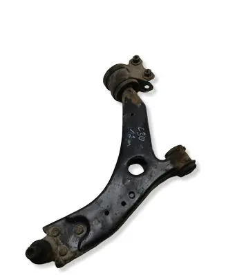 Volvo C30 Front lower control arm/wishbone 