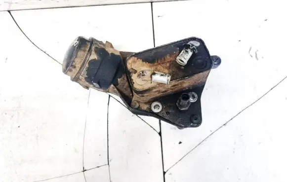 Opel Signum Oil filter cover 6740273386