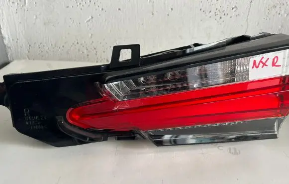 Lexus NX Tailgate rear/tail lights