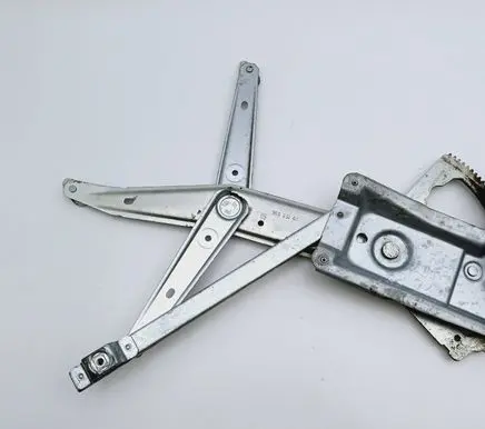 Opel Vectra B Front door window regulator with motor 09153598 09153596
