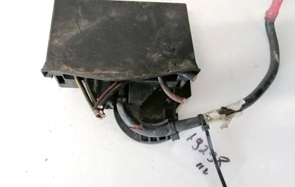 Opel Zafira A Fuse box set 09131668