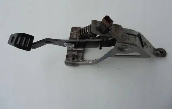 Clutch pedal