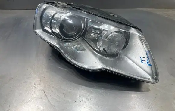 Volkswagen PASSAT B6 Headlight/headlamp 3C0941752G 89312660