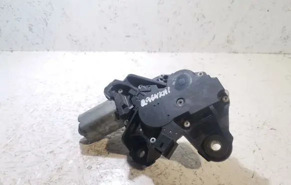 Nissan Qashqai+2 Rear window wiper motor 0390201820