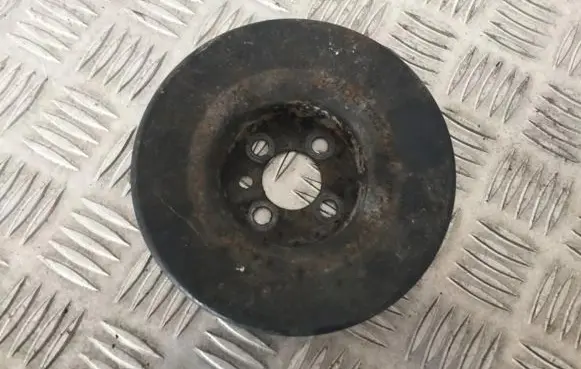 Volkswagen Caddy Crankshaft pulley 028105253A