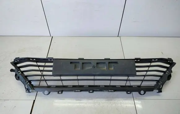 Renault Megane IV Front grill 622544180R