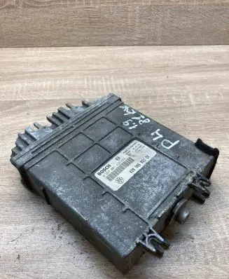 Volkswagen PASSAT B4 Engine control unit/module ECU 028906021CK 0281001423 424