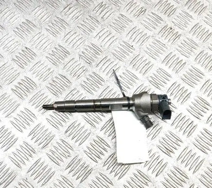 Skoda Octavia Mk3 (5E) Fuel injector 04L130277AC 0445110469