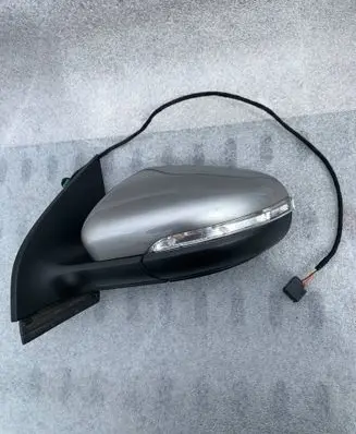 Volkswagen Golf VI Front door electric wing mirror 5K7857501E
