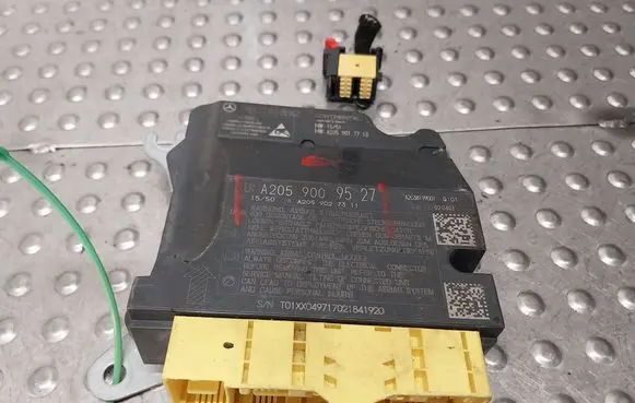 Mercedes-Benz C W205 Airbag control unit/module A2059009527