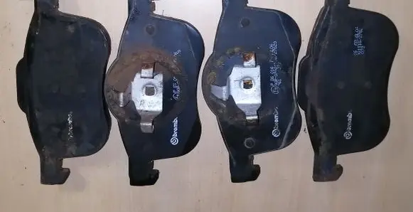 Volvo S60 Brake pads (front) 