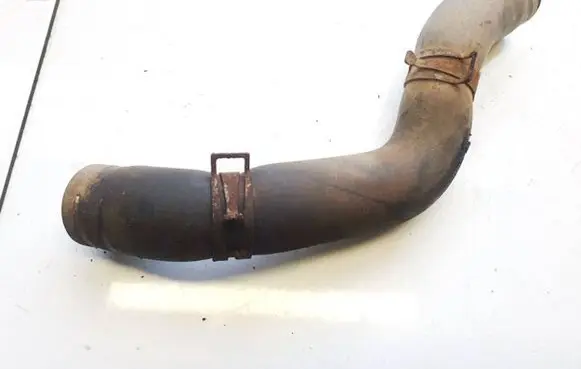 Suzuki SX4 Engine coolant pipe/hose