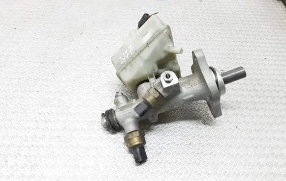 Mercedes-Benz C W203 Master brake cylinder A2034300002