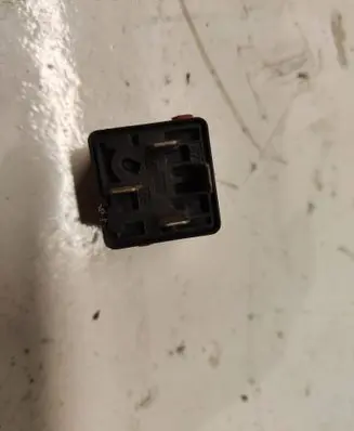 Audi A4 S4 B5 8D Other relay 0332014456